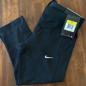Brand New Nike Cropped Leggings